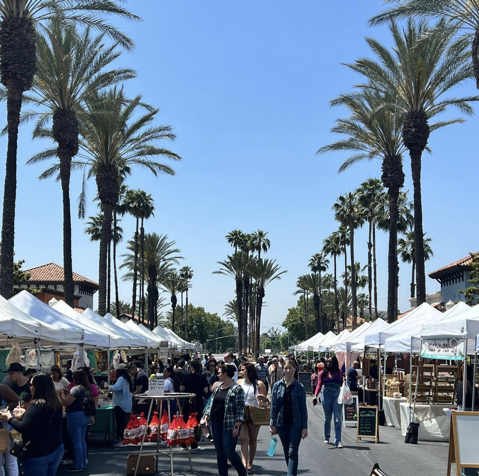 Heritage Farmers Market